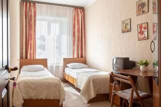 Мини-отель Комнаты в найм у Троицкого Санкт-Петербург Двухместный номер с 1 кроватью или 2 отдельными кроватями, общая ванная комната-3